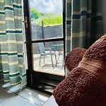 Hagiati Lejlighedshotel