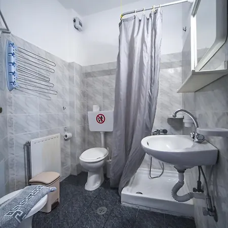 Hotel apartamentowy Hagiati