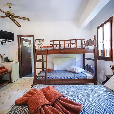 Hagiati Hotel de apartamente 2*