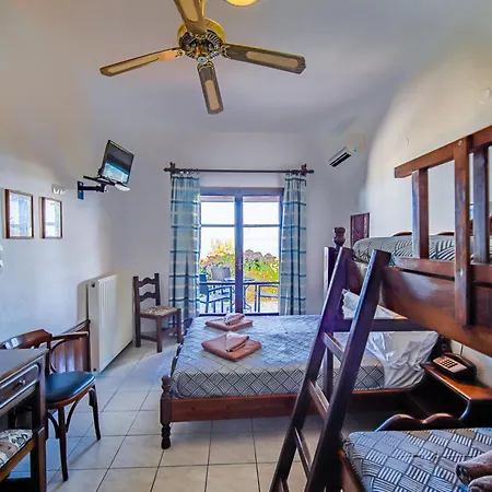 Hotel de apartamente Hagiati Chorefton