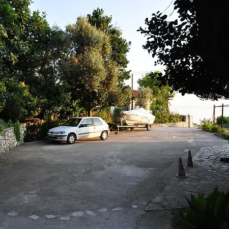شقة فندقية Hagiati