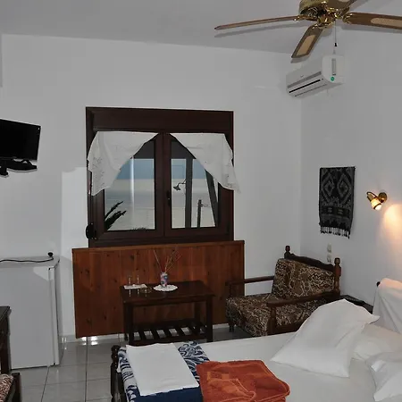 شقة فندقية Hagiati 2*