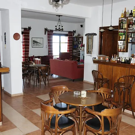 χαγιάτι Ξενοδοχείο με διαμερίσματα Χορευτό