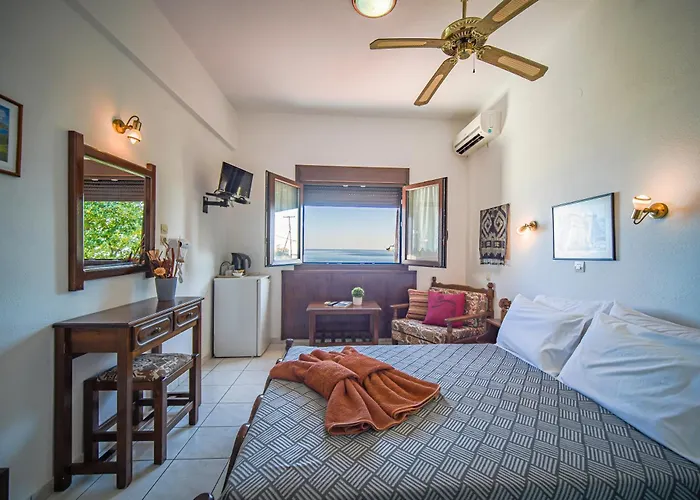 Hagiati 2* Хорефто